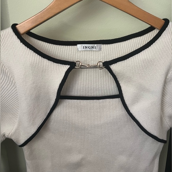 Cream Ribbed Top (S) - Picture 4 of 5